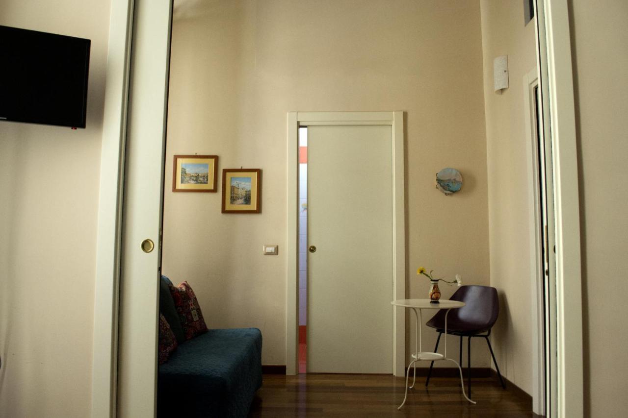 Le Stanze Di Dolly Bed & Breakfast Napoli Eksteriør bilde