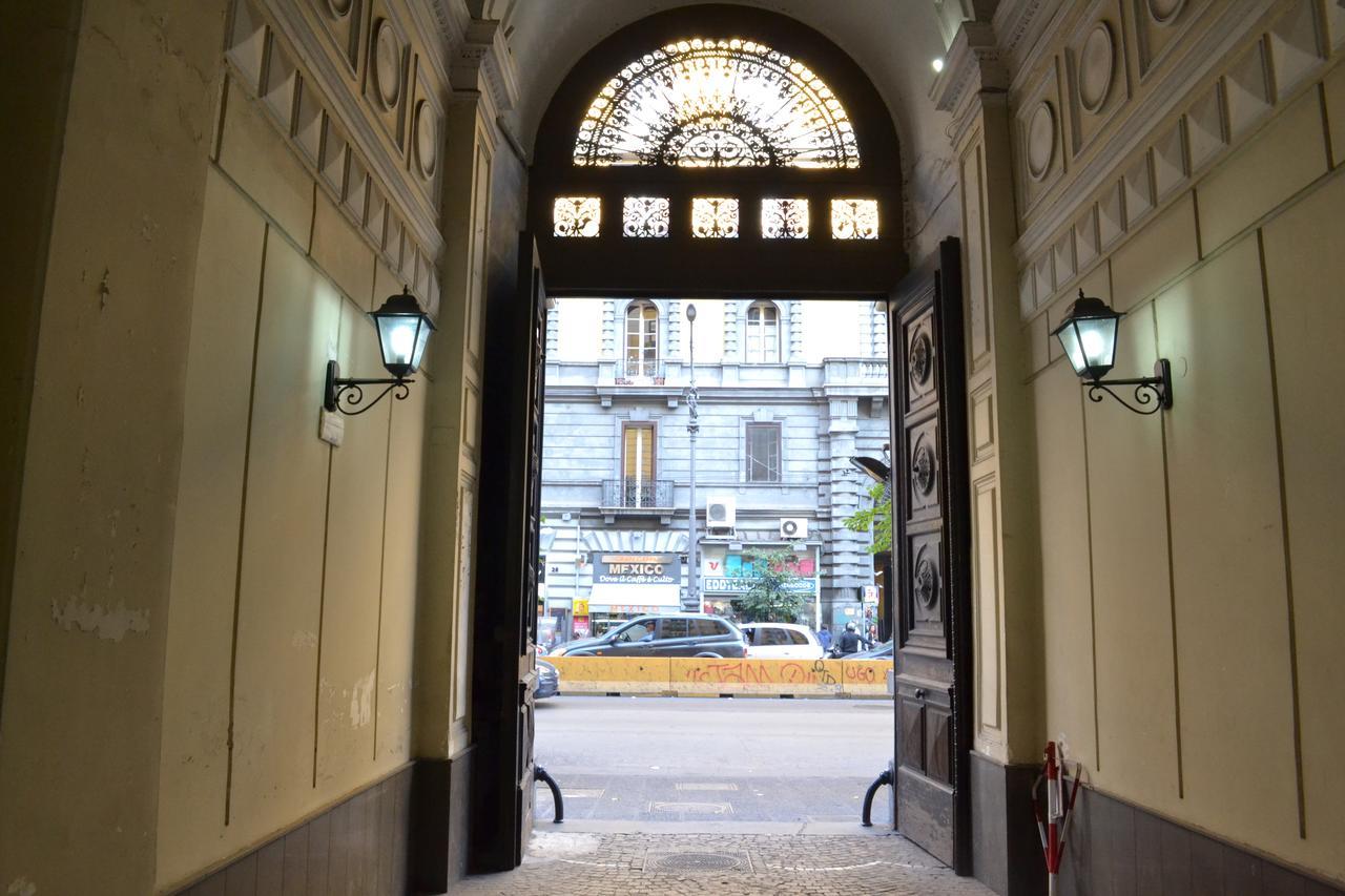 Le Stanze Di Dolly Bed & Breakfast Napoli Eksteriør bilde