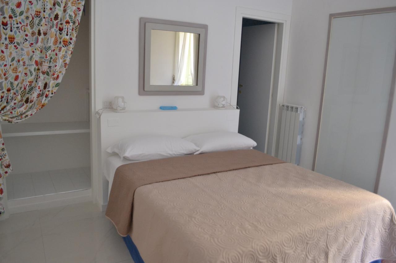 Le Stanze Di Dolly Bed & Breakfast Napoli Eksteriør bilde